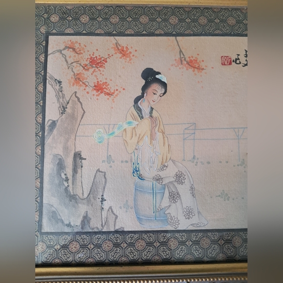 Antique Original Chinese Iridescent Hand Painted Geisha Art Piece on Silk #2 - Picture 4 of 11